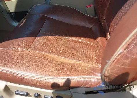 2010 Ford F-150 Fx4/Harley-Davidson/King Ranch/Lariat/Platinum/Xl/Xlt z USA, uszkodzony, nr VIN 1FTFW1EV2AKE06872